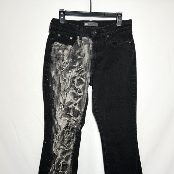 Hand-Painted Levi Jeans - Picture 1 of 8